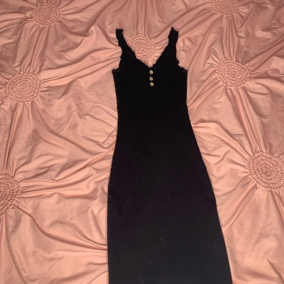 2 mini sundresses - Picture 2 of 3